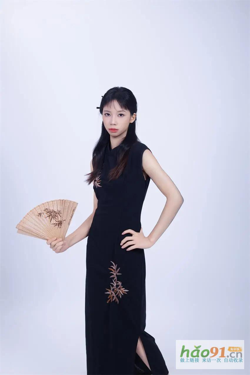 许文洁：以“反差美学”颠覆时尚界的模特新星