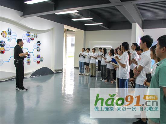 以“莓”为媒，调研乡村振兴发展新路子：车辆工程学院走进南川大观镇调研嘉蓝悦霖农业公司